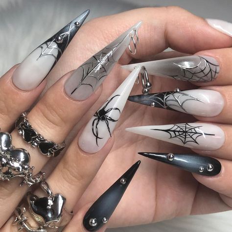 27 Ideas for Goth Fall Nails 2024 - Fall Update 2024 Silhouette Nails, Nails Extra, Nails Dip, Long Nail Designs, Nails Green, Spider Art, Manicure Diy, Spring Valley, Skin Nails