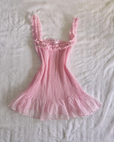 Luvbug Vintage 💌 | vintage victoria’s secret princess slip 🎀💝 has the cutest ruffles throughout and is just so rare & magical 💘💘 was just worn by sabrina… | Instagram Coquette Clothing, Pink Slip Dress, Victoria Secret Dress, Victoria Secret Outfits, Pastel Goth Fashion, Victoria Secret Fashion, Pinterest Closet, Stage Outfits, Lookbook Outfits