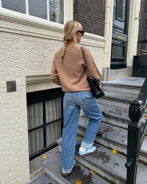 Amsterdam ⭐️⭐️⭐️⭐️🧋 Amsterdam Street Style, Amsterdam Street, Reno, Amsterdam, Street Style, Quick Saves