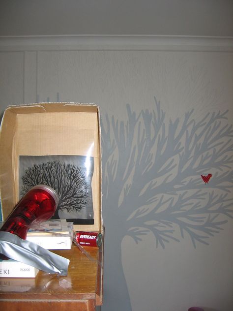 All sizes | The "Projector" I | Flickr - Photo Sharing! Wall Murals Painted Diy, Diy Projector, Overhead Projector, Idea Photo, Wall Murals Painted, New Wall, Diy Wall Art, Diy Wall, Projector