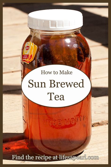 Sun Brewed Iced Tea, Sun Tea Recipes, Iced Tea Recipes Homemade, Summer Beverages, Homemade Iced Tea, Sweet Tea Recipes, Wealthy Life, Lose Your Belly, Iced Drinks Recipes