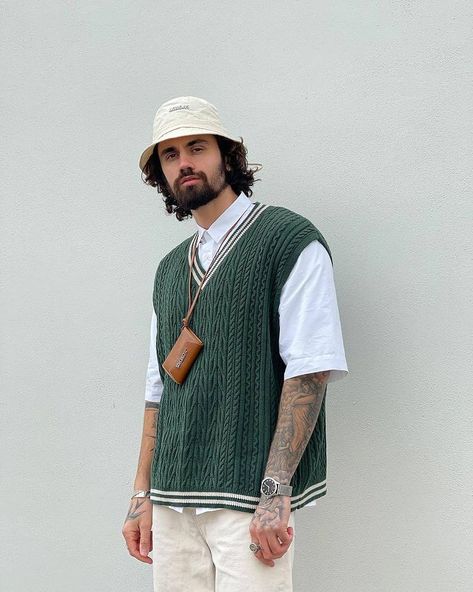 Menswear gallery on Instagram: “@joshuaandrewwilcox outfit💚 Rate it 1-10! #minimalhouse1” Vest Outfits Men, Knit Vest Outfit, Classy Clothing, Herren Style, Men Stylish Dress, Mens Outfit Inspiration, Neue Outfits, Mens Fashion Streetwear, Stylish Mens Outfits