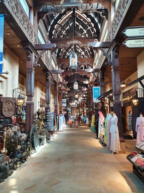 things to do in Dubai with family Souk Madinat Jumeirah Souk Madinat Jumeirah, Dubai Souk, Madinat Jumeirah, Things To Do In Dubai, Sheikh Zayed Grand Mosque, Indoor Waterfall, Burj Al Arab, Outdoor Gym, Grand Mosque