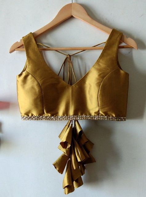 Designer Made Golden Color Premium Silk V-neck Sleeveless - Etsy India Golden Blouse Designs, Sleeveless Blouse Designs, Blouse Lehenga, Blouse Indian, Sari Design, Backless Blouse Designs, Wedding Lehengas, Floral Skirts, Saree Banarasi