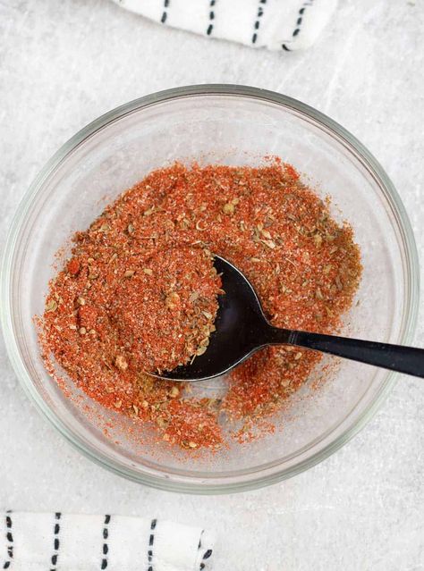 Quesadilla spice mix Quesadilla Seasoning Recipe, Quesadilla Seasoning, Chicken Quesadilla Seasoning, Season Blends, Sloppy Joe Seasoning, Pantry Mixes, Cheese Quesadilla Recipe, Spice Combinations, Homemade Sloppy Joes