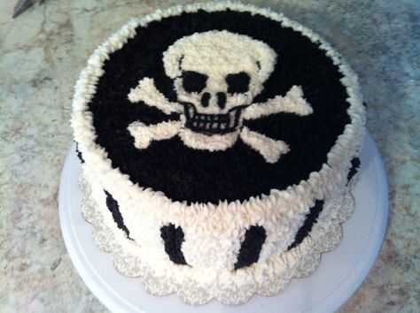 Dairy And Egg Free Desserts, Simple Vanilla Cake, Skull Cakes, Egg Free Desserts, Skull Cake, Skull And Cross Bones, Make Dessert, Cross Bones, My Bday