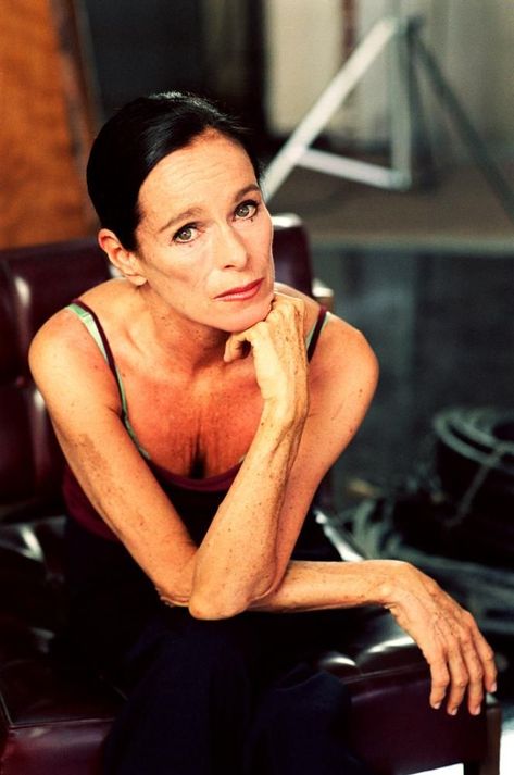 Talk To Her-Geraldine Chaplin Geraldine Chaplin, British Actresses, Best Actress, Actresses