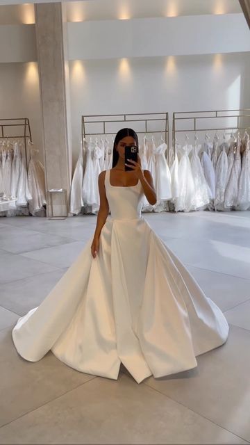 Wedding Dresses, Dream Wedding, The Wedding Bliss, Dresses Videos, Which One Are You, Wedding Gown, Future Wedding, White Formal Dress, Strapless Wedding Dress