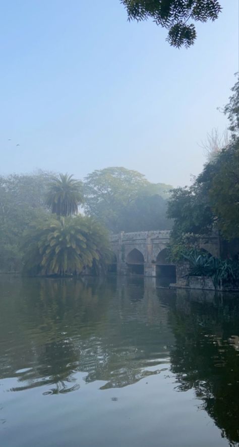 Winter mornings Delhi❤️ Delhi Winter Aesthetic, Delhi Winter, Lodhi Garden, Delhi Market, Jesus Christ Lds, Desi Vibes, Winter Arc, Indian Pictures, Guitar Photos