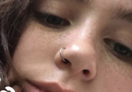 Cute Nose, Claire Cottrill, Cute Nose Piercings, Cool Piercings, Nose Piercing Jewelry, Facial Piercings, Cute Piercings, Nose Rings Hoop, Belly Piercing