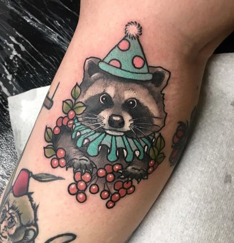 Traditional Opposum Tattoo, Raccoon And Opossum Tattoo, American Traditional Raccoon Tattoo, Traditional Raccoon Tattoo, Opossum Tattoo, Racoon Tattoo, Raccoon Tattoo, Mushroom Tattoos, Spooky Tattoos