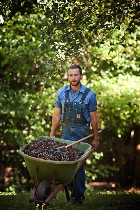 Farm Men Farmers Guys, Male Farmer Aesthetic, Farmer Style Men, Gardening Outfit Men, Farmer Aesthetic Man, Farmer Outfits Men, Gardening Outfit Aesthetic, Farmer Photoshoot, Mens Cottagecore