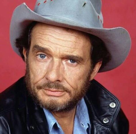 Merle Haggard The Legacies, Producer Studio, John Mellencamp, Country Hits, Hank Williams Jr, Country Musicians, Outlaw Country, Merle Haggard, Hank Williams