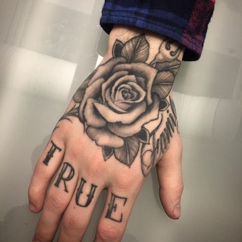 Blood In Blood Out Tattoo, Herren Hand Tattoos, Le Tattoo, Rose Hand Tattoo, Knuckle Tattoos, Healing Tattoo, Geniale Tattoos, Disney Tattoo, Hand Tattoos For Women