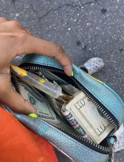 #follow #money #rich #luxury #blog #blogging #blogger #lifestyle Money In Purse, Purse With Money, Life Goals Future, Rich Luxury, Money Vision Board, Money Rich, Mo Money, Blogger Lifestyle, Purse Essentials