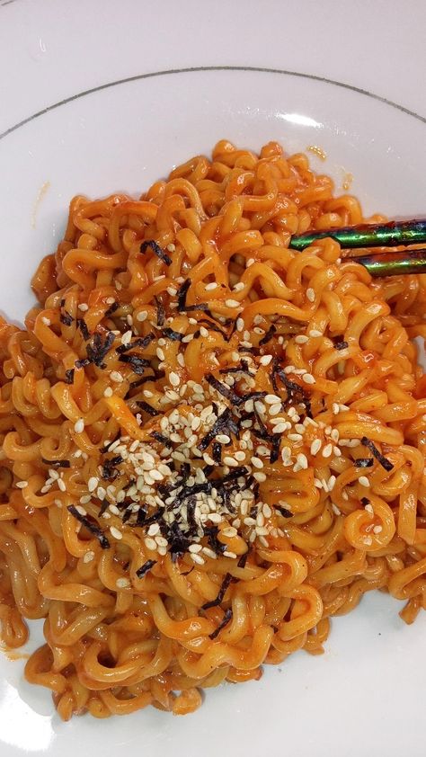 The most famous and delicious Korean noodle is samyang. Noodles with a spicy taste that makes you addicted, the best noodles✨🤍       #mie #noodles #samyang #korea #koreannoodles #eat #makan #pedas #spicynoodles #spicy #hot #taste #deliciousfood #miepedas #pap #idulfitri #islam #indonesia #instastory #sg #storywa #sw #reels #instagram #aesthetic #goodvibes #aestheticvibes #yummy Noodles Samyang, Samyang Noodles, Best Noodles, Korean Noodles, Spicy Noodles, Reels Instagram, Noodles, Yummy Food, Indonesia