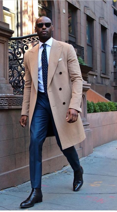 Gentlemens Guide, Der Gentleman, Mens Business Casual Outfits, Mens Overcoat, Winter Suits, Mens Fashion Smart, Mens Casual Dress Outfits, Mens Winter Coat, Mens Fashion Classy