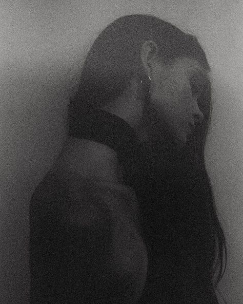 Grainy Photoshoot Grainy Photoshoot, Segovia Amil, Female Portraits, Film Art, Ann Demeulemeester, Stand By Me, Aesthetic Girl, Photography Inspiration, A Man