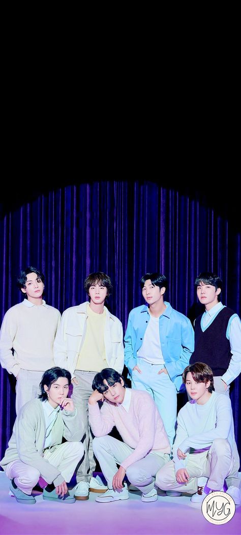 Bts Homescreen Wallpaper, Anniversary Wallpaper, Bts Group Photo Wallpaper, Bts Group Picture, Bts Aesthetic Wallpaper For Phone, Bts Group Photos, Diary Ideas, Best Kpop, Small Moments