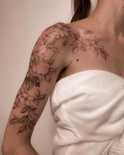 Finger Tattoo Minimalist, Ribs Tattoo, Tattoo Meaningful, Shoulder Sleeve Tattoos, Tattoo Finger, Floral Tattoo Shoulder, Rabbit Tattoo, Filigree Tattoo, Animal Tattoo Ideas