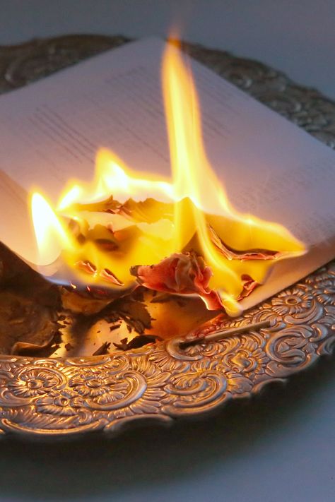 Burn After Reading Burn Letter, Burn After Reading, Positive Psychology, Photos Ideas, Letter Writing, A Letter, The Words, Reading