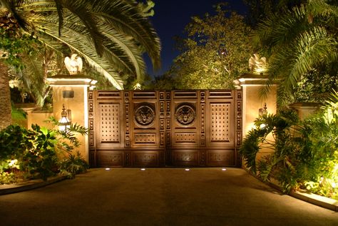 Main Gate Entrance to an Estates  I illuminated in 92067 by Mark Mullen Artistic Illumination 1-866-535-8750 Entrance Gates Driveway, Gate Entrance, Estate Gates, Gate Lights, Outdoor Gate, Driveway Entrance, Front Gate Design, Entrance Gates Design, Front Gate