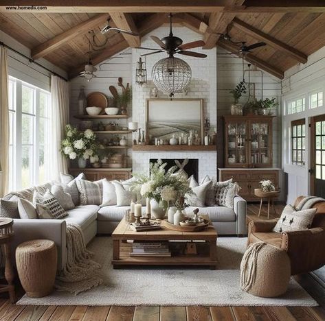 15 Stylish Modern Farmhouse Living Rooms - The Unlikely Hostess Rustic Farm Living Room, Modern Farmhouse Living Room Furniture Ideas, Large Cottage Living Room, Old Farmhouse Living Room Ideas, Italian Farmhouse Living Room, Farmhouse Livingroomideas, Classic Farmhouse Living Room, Rustic Country Living Room, Salon Farmhouse