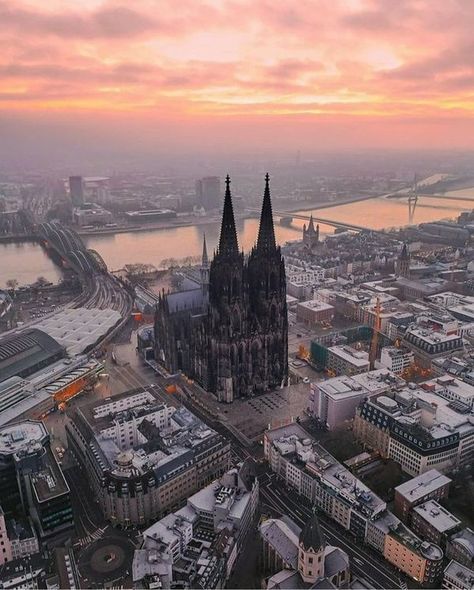 Germany Cologne, The Three Kings, Gothic Cathedral, Cologne Germany, Three Kings, Gothic Architecture, Unesco World Heritage, Unesco World Heritage Site, Top 20