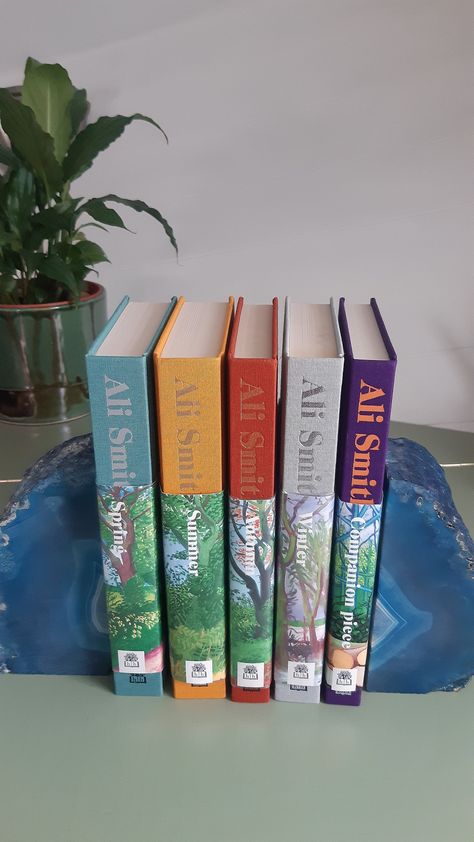 Ali Smith Autumn, Ali Smith, Books Beautiful, English Major, Spring Summer Autumn Winter, David Hockney, Book Girl, Mini Books, Book Set