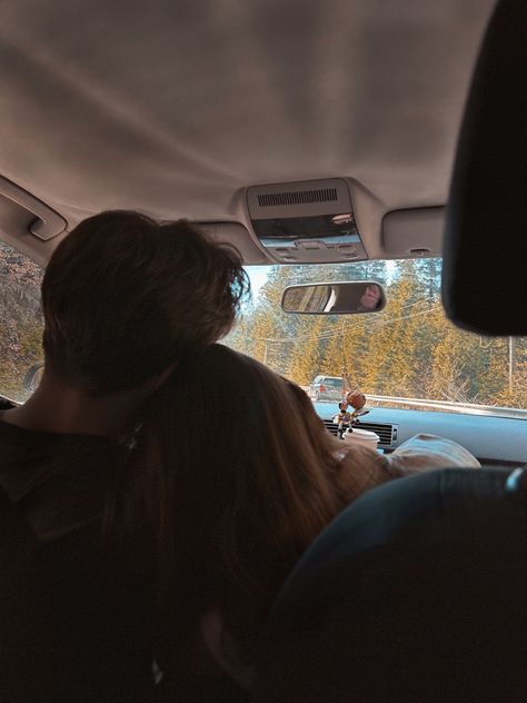 #aesthetic #travel #love #bf couples goals #cardate #mountains #sweetentheseason #pinterest Couple In Car, Mountain Couple, Vision Board Photos, Dream Boyfriend, Couples Vacation, Mountain Vacations, Aesthetic Travel, Couples Goals, Couple Aesthetic