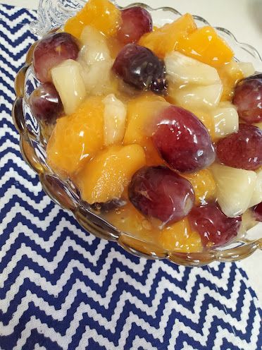 Pie Filling Fruit Salad, Peach Pie Filling Recipes, Breakfast Fruit Salad, Filling Salad Recipes, Cooking Easy Recipes, Fruit Salad With Pudding, Easy Fruit Salad Recipes, Peach Pie Filling, Pie Filling Recipes