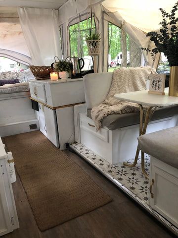 Tent Trailer Remodel, Popup Camper Remodel, Pop Up Tent Trailer, Camper Redo, Glamper Camper, Camper Diy, Camper Reno, Pop Up Trailer, Rv Dreams