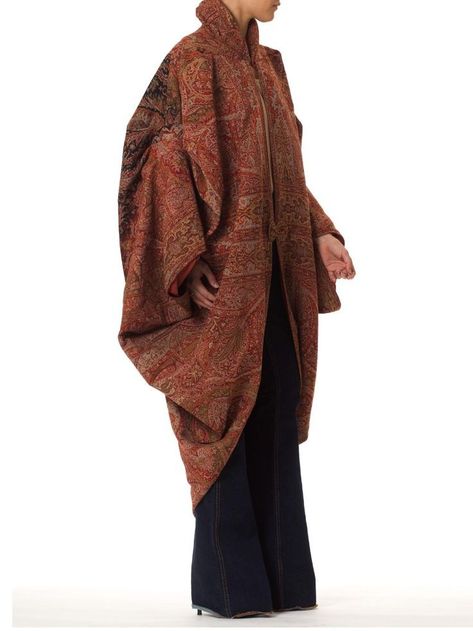 Victorian Shawl, Paul Poiret, Fashion Decades, Paisley Shawl, Hippy Chic, Cocoon Coat, Period Outfit, Historical Costume, 1920s Fashion