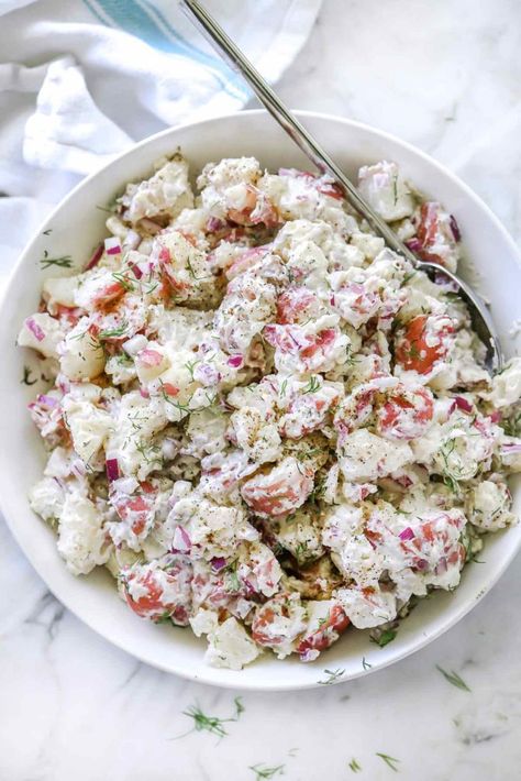 Creamy Dilled Red Potato Salad Recipe | foodiecrush.com Dill Red Potato Salad, Dill Salad Recipe, Pizza Side Dishes, Salad Cobb, Red Skin Potato Salad, Red Potato Salad Recipe, Memorial Day Recipes, Dill Salad, Potato Salad Mustard