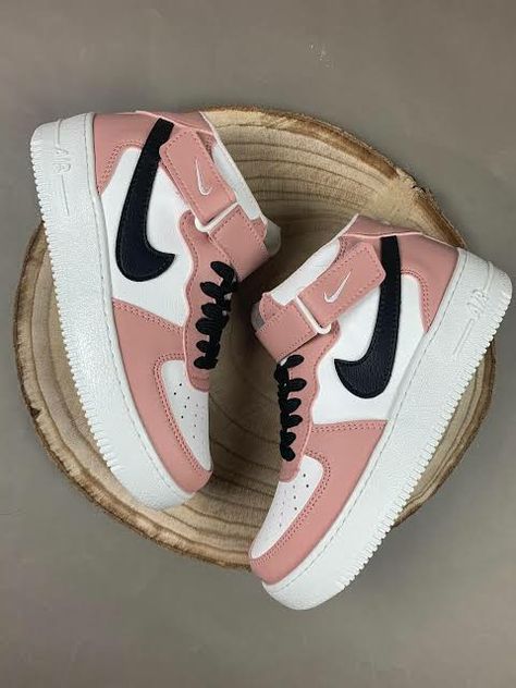 Nike Air Force Bota, Nike Air Force 1 Bota, Nike A, Tenis Nike, Color Pastel, Air Force Sneakers, Nike Cortez, Nike Cortez Sneaker, Nike Air Force 1