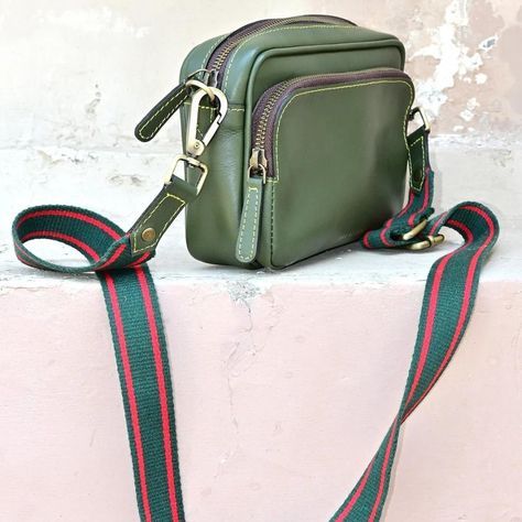 Excited to share the latest addition to my #etsy shop: Green Genuine Leather Sling Bag Cross body bag gift for her gift for him https://etsy.me/3fV9M7i #green #minimalist #slingwomenbag #slingmensbag #crossbodybag #leatherslingbag #greenleatherbag #mordenartbag #morden Green Minimalist, Boho Lifestyle, Leather Sling Bag, Art Bag, Sling Bags, Online Bags, Cross Body Bag, Sling Bag, Fashion Handbags