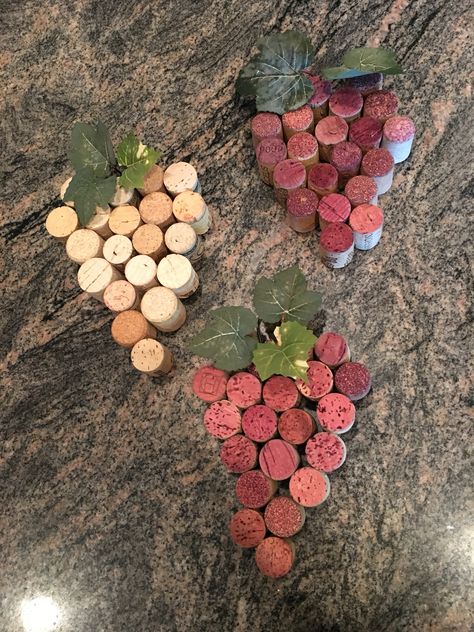 Winery Decor, Wine Cork Diy Projects, Painting Front Porch Concrete, Cork Diy Projects, Front Porch Concrete, Cork Crafts Christmas, Painting Front Porch, Wine Cork Diy Crafts, Summertime Crafts