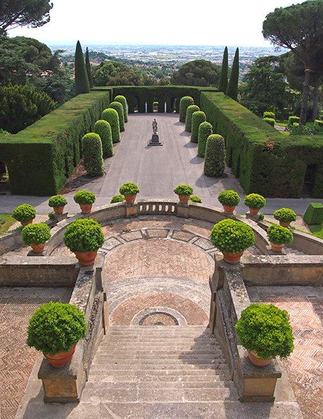 Piazzale Quadrato one of the papal gardens at Castel Gandolfo. The Roman Villa of Septimus Severes once over looked these gardens. Roman Garden, Roman Villa, Gardens Of The World, Earthly Delights, Topiary Garden, Garden Of Earthly Delights, Formal Garden, Large Garden, Italian Garden