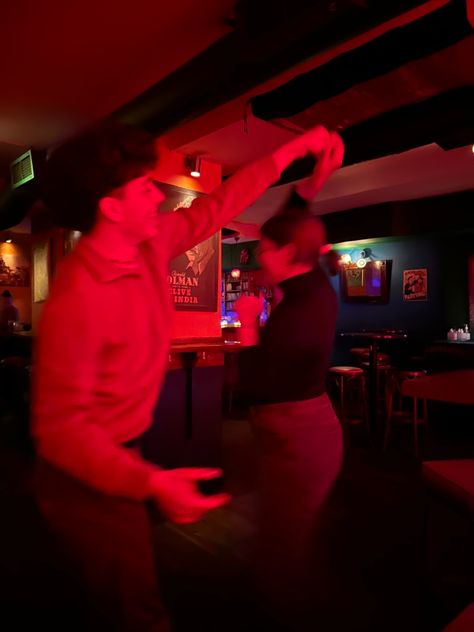 Bar Dancing Aesthetic, Just Dance Aesthetic, Dancing At The Club, Dancing Couple Aesthetic, Drunk Dancing, Club Couple, 2025 Images, Couple Dancing Aesthetic, Guy Dancing