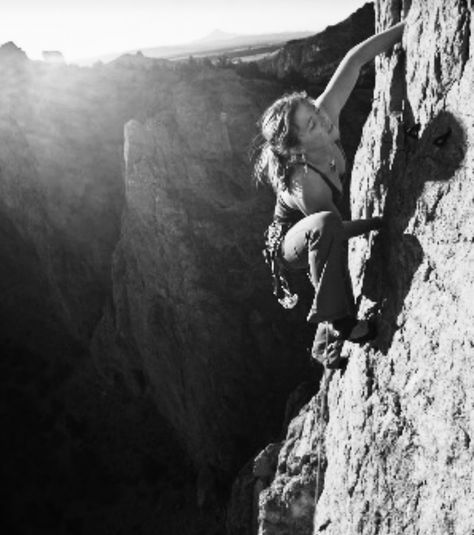 Rock Climbing, Nature, Travel, Climbing, Climbing Aesthetic, Free Climbing, Horseshoe Bend, Antelope Canyon, A Woman