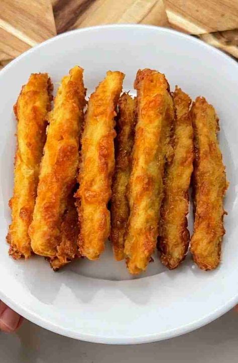 Low-Carb Chicken Fries: Fast, Easy & High-Protein Snack Healthy Chicken Fries, Low Carb Chicken Fries, Healthy Dinner Recipes Low Carb High Protein Comfort Foods, Keto Chicken Fries With Canned Chicken, Keto Chicken Fries, Air Fryer High Protein, Keto Fries, High Carb Snacks, High Protein Low Carb Snacks