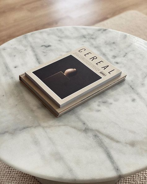 Magazine On Table, Book Photoshoot, Book Flatlay, Coffee Table Magazine, Cereal Magazine, Create A Magazine, Design Studio Office, Magazine Table, Kitchen Studio