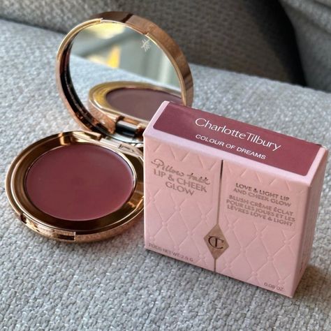 edgy makeup aesthetic beauty aesthetic makeup Koleksi Makeup, Charlotte Tilbury Pillow Talk, Casual Makeup, Inspiration Tattoos, Ethereal Makeup, Emo Makeup, Makeup Aesthetic, Top Makeup Products, Dior Makeup