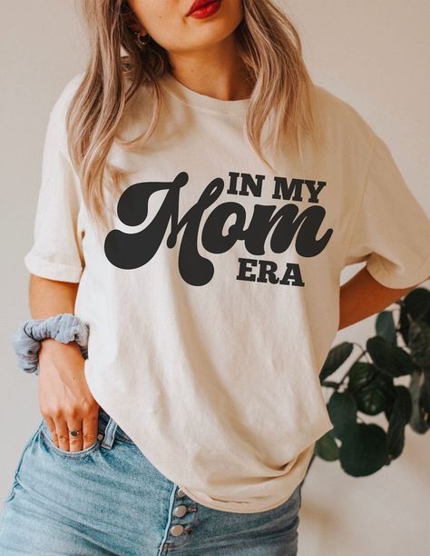 This Gender-Neutral Adult T-shirts item by PictureThisParties has 158 favorites from Etsy shoppers. Ships from United States. Listed on 29 Jul, 2023 Funny Mom Shirt, Mom Era, Funny Mom Gifts, Mom Funny, Cute Shirt Designs, Vinyl Shirts, Concert Shirts, Funny Mom Shirts, Funny Mom