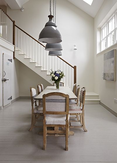 Our home editor's 5 favourite white paint colours - Chatelaine Earth Tones Paint, Farrow Bal, Wimborne White, Best White Paint, Farrow And Ball Paint, Farrow And Ball, Neutral Paint, Dining Room Inspiration, Exterior Wood