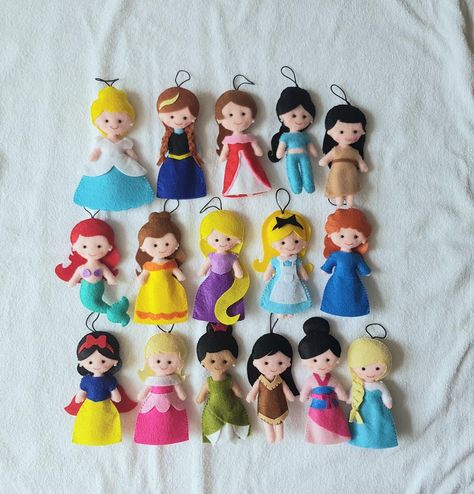 22 Adorable Christmas Ornaments We Found on Etsy Tela, Felt Montessori, Christmas Tree Ornaments Felt, Disney Princess Ornaments, Felt Dog Ornament, Snow White Doll, Anna Doll, Unicorn Doll, Disney Princess Dolls