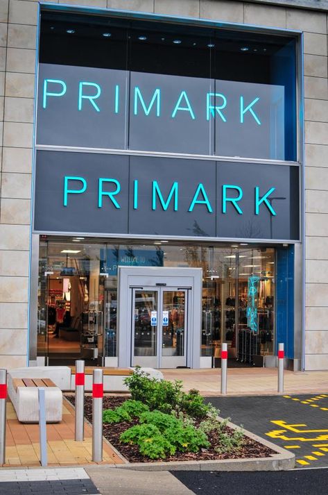 PRIMARK has something for anyone and everyone – but did you know that some of the shops have a hidden service? As the country opens back up, the public have flocked back to the ultra-cheap store relishing in the opportunity to splash the cash. But most people never realised that Primark also have an amazing […] Primark Aesthetic, Manchester Markets, Primark Shop, Oxford Street London, Cheap Stores, I Love Gold, Floor Decal, Milton Keynes, Makeup Makeover