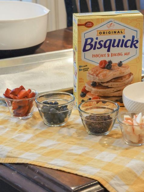 Bisquick Sheet Pancakes, Sheet Pancakes Bisquick, Pancake Baked In Oven Bisquick, Pancake Casserole Bisquick, Pan Pancakes, Bisquick Chocolate Chip Pancakes, Bisquick Sheet Pan Pancakes, Bisquick Sheetpan Pancakes, Yogurt Sheet Pan Pancakes