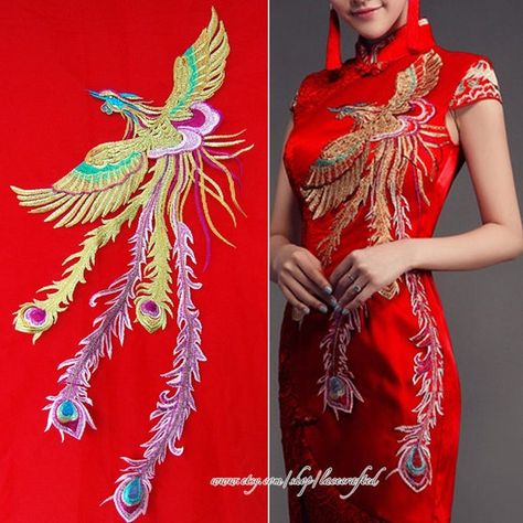 Clouds Embroidery, Gold Clouds, Fashion Props, Golden Phoenix, Phoenix Dragon, A Level Textiles, Feather Embroidery, Chinese Wedding Dress, Embroidered Kurti