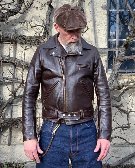 @58panheadfan shared a photo on Instagram: “RMC Buco JH-1 Horsehide Leather Jacket in brown (JH-2) 💯 • At Last Co. Lot. 161 Jeans • Freewheelers Tee • Red Wing Iron Ranger 8111 •…” • Feb 8, 2022 at 3:41pm UTC Red Wing Iron Ranger 8111, Iron Ranger 8111, Biker Outfits, Air Force Jacket, Red Wing Iron Ranger, Brown Leather Jacket Men, Iron Ranger, Biker Outfit, Riders Jacket